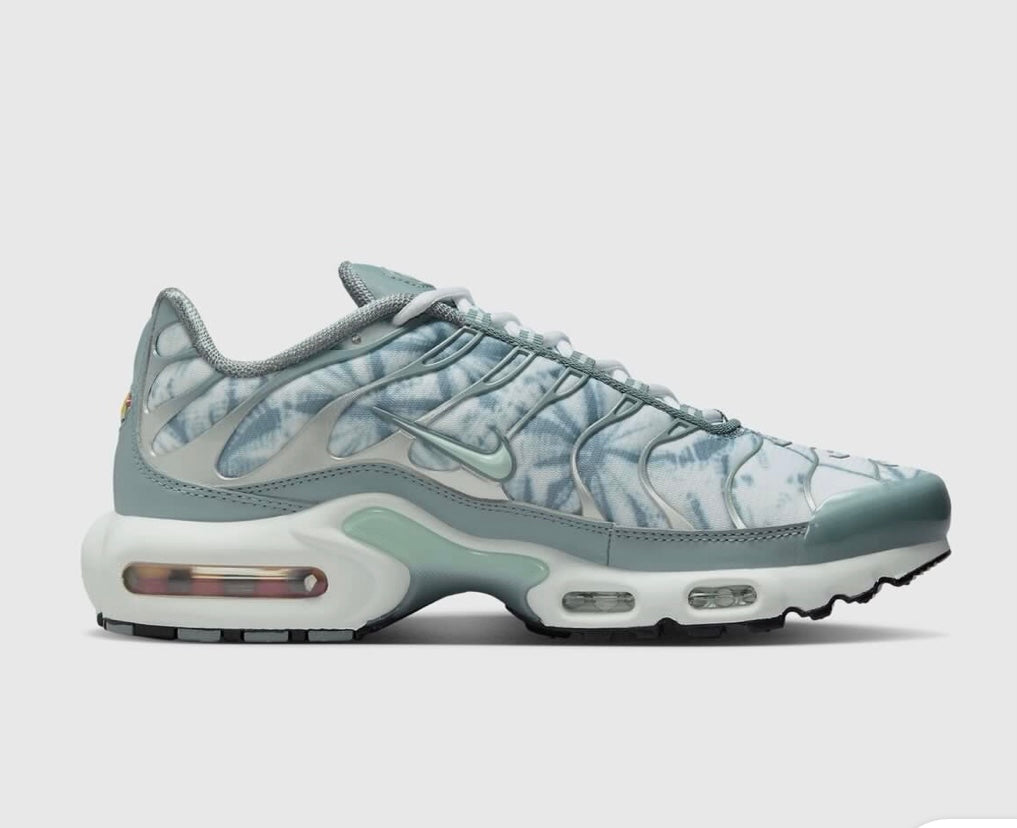 Nike Air Max Plus Origins Waterway Grey Sneakers