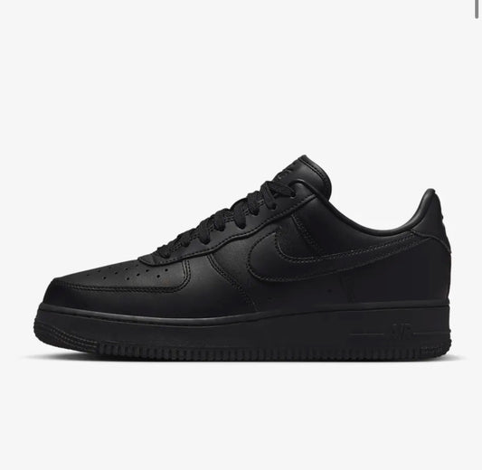 Black Nike Air Force 1 '07 Fresh