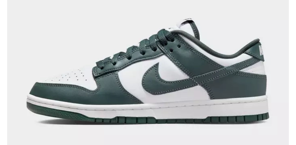 Nike Dunk Low 'Vintage Green'