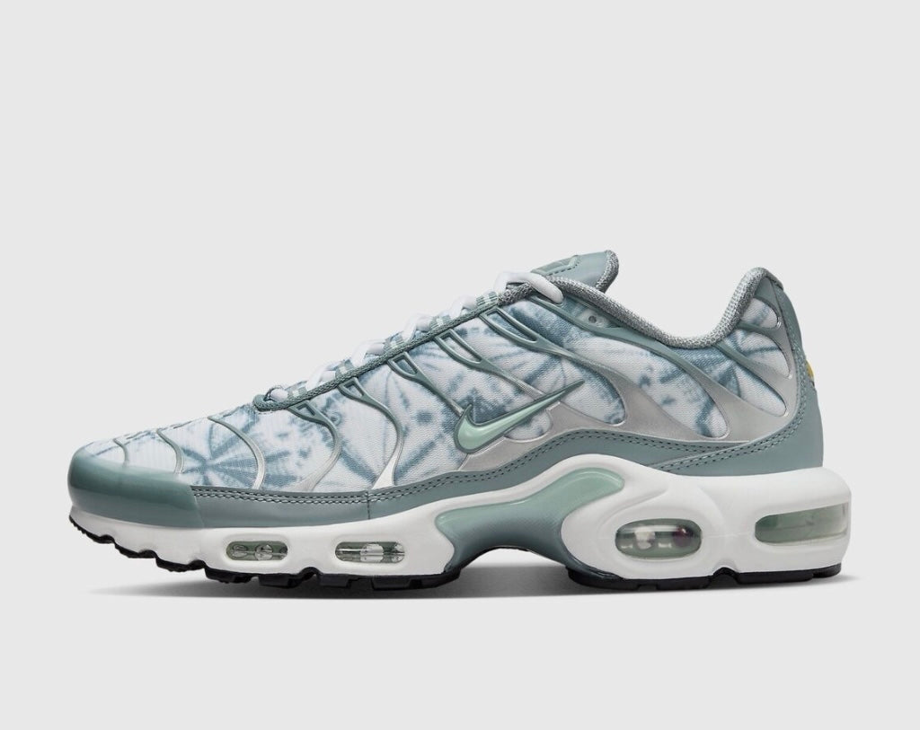 Nike Air Max Plus Origins Waterway Grey Sneakers